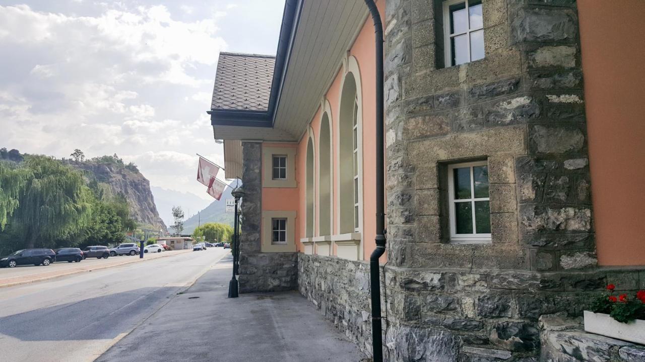 Hotel Les Berges Chippis Dış mekan fotoğraf