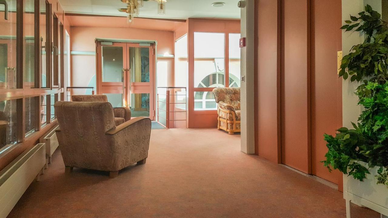 Hotel Les Berges Chippis Dış mekan fotoğraf