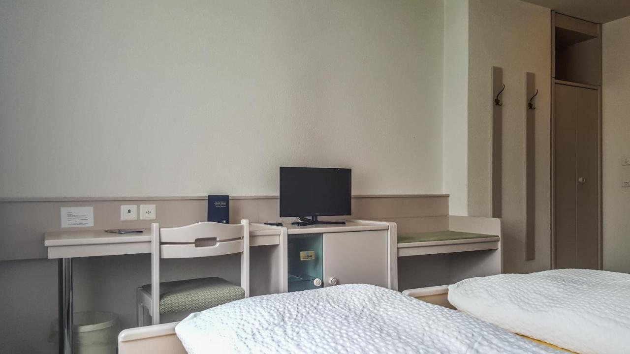 Hotel Les Berges Chippis Dış mekan fotoğraf