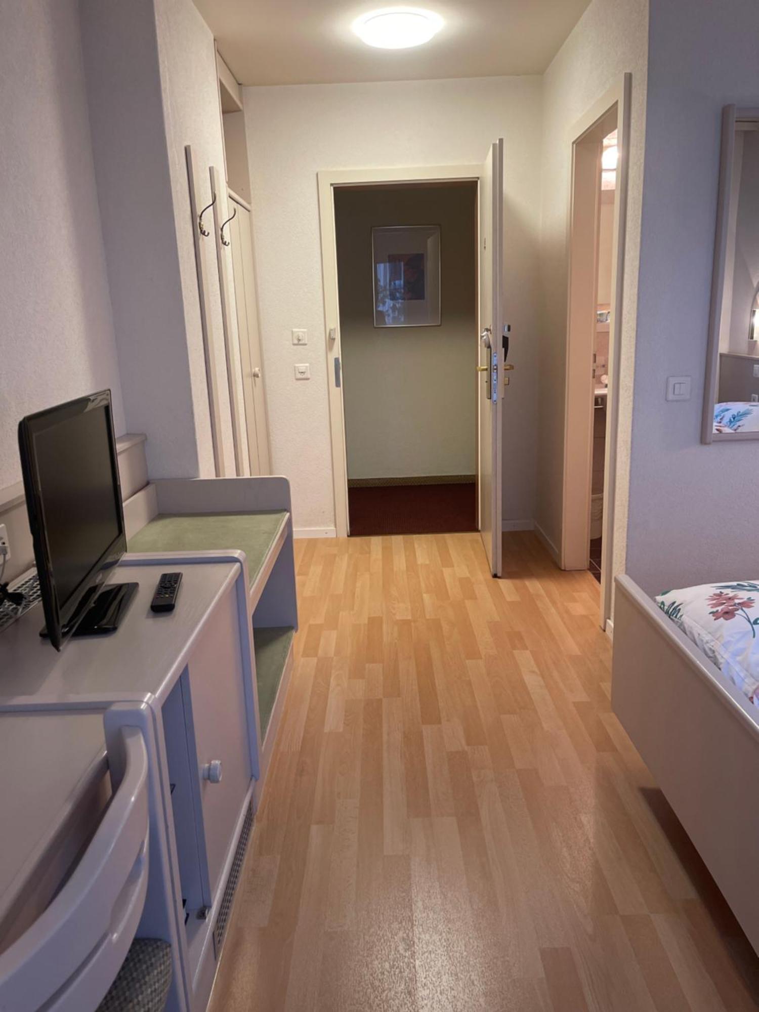 Hotel Les Berges Chippis Dış mekan fotoğraf